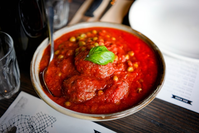 Meatballs in Tomato Sauce